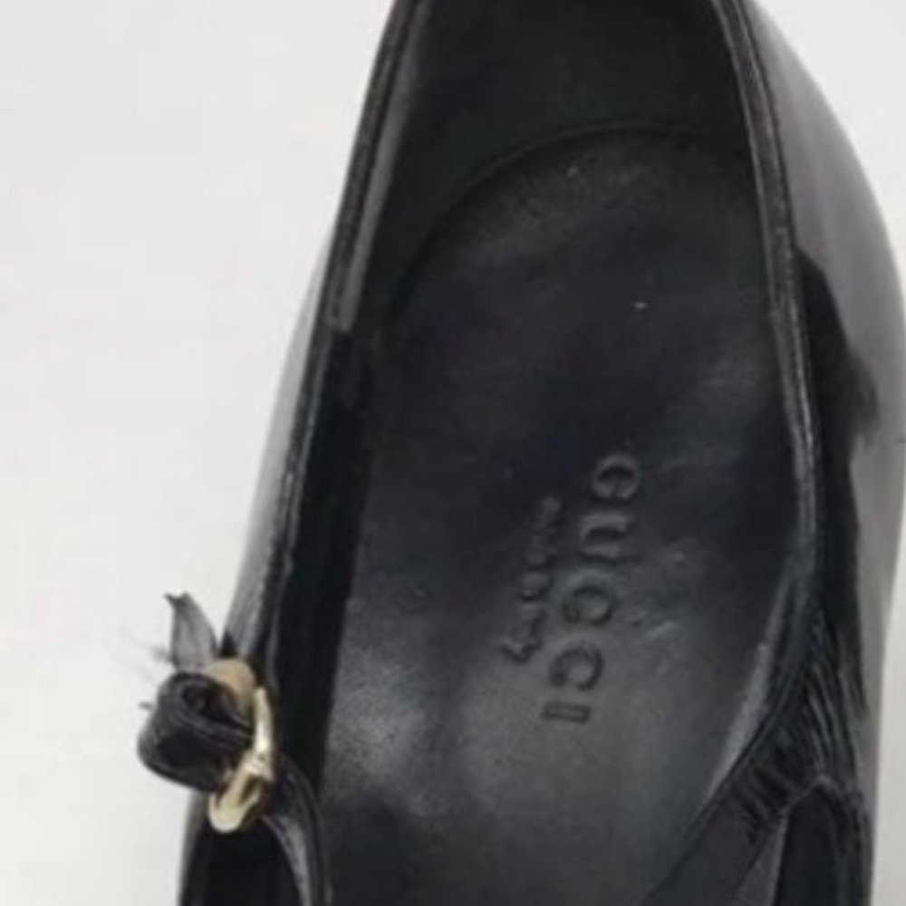 Gucci Black Patent Leather Mary Jane Pumps- Pristine Condition - Picture 5 of 5
